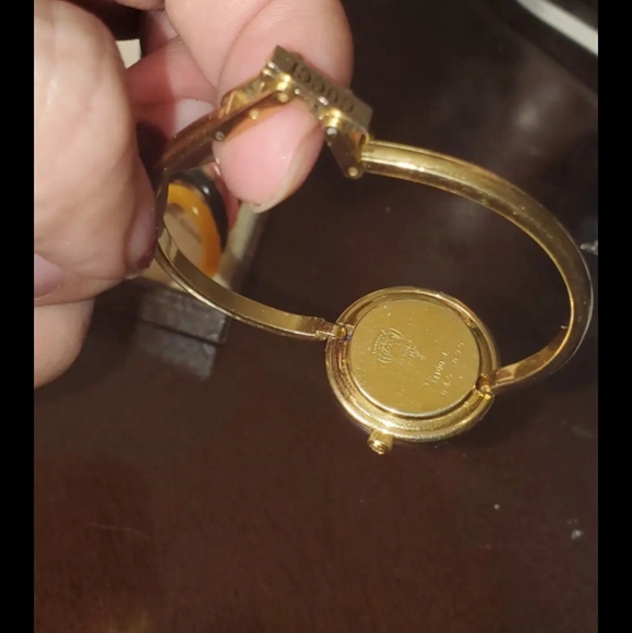 Gucci watch main image 7